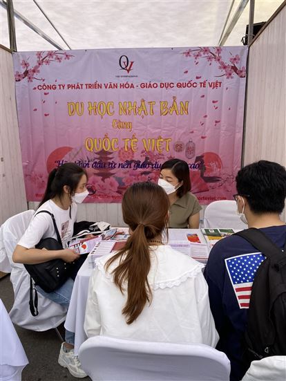 Quốc Tế Việt tham gia chương trình “Ngày hội tư vấn tuyển sinh  - hướng nghiệp 2022” tại Trường ĐH Bách Khoa Hà Nội