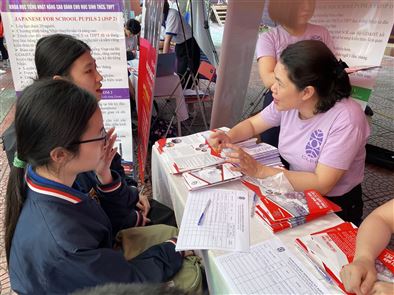 Ngày hội hướng nghiệp THPT Nguyễn Bỉnh Khiêm 19-03