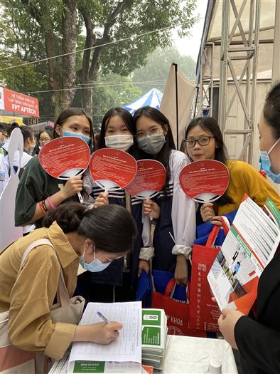 Ngày hội tư vấn tuyển sinh hướng nghiệp 2021 - ĐH Bách Khoa Hà Nội 