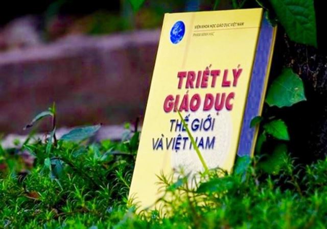 Một số luận giải về triết lý giáo dục